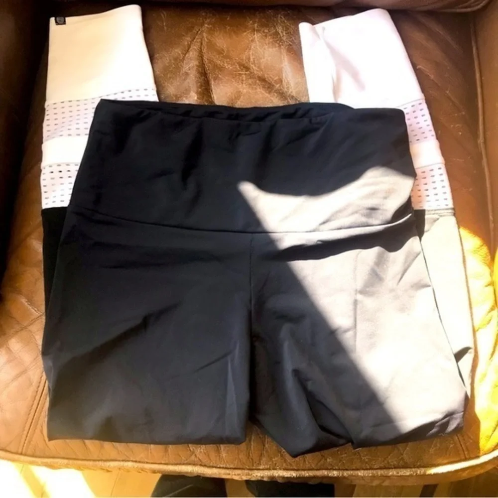 Onzie Flow High Waist Leggings L EUC - Picture 3 of 7